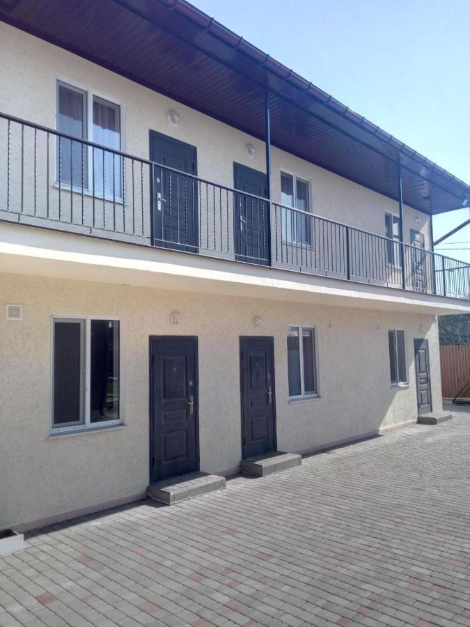 Мини-Отель Veravilla Chornomorsk Exterior foto